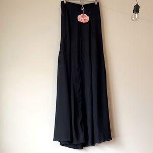 Princess Di Maxi Skirt - Black Crisp